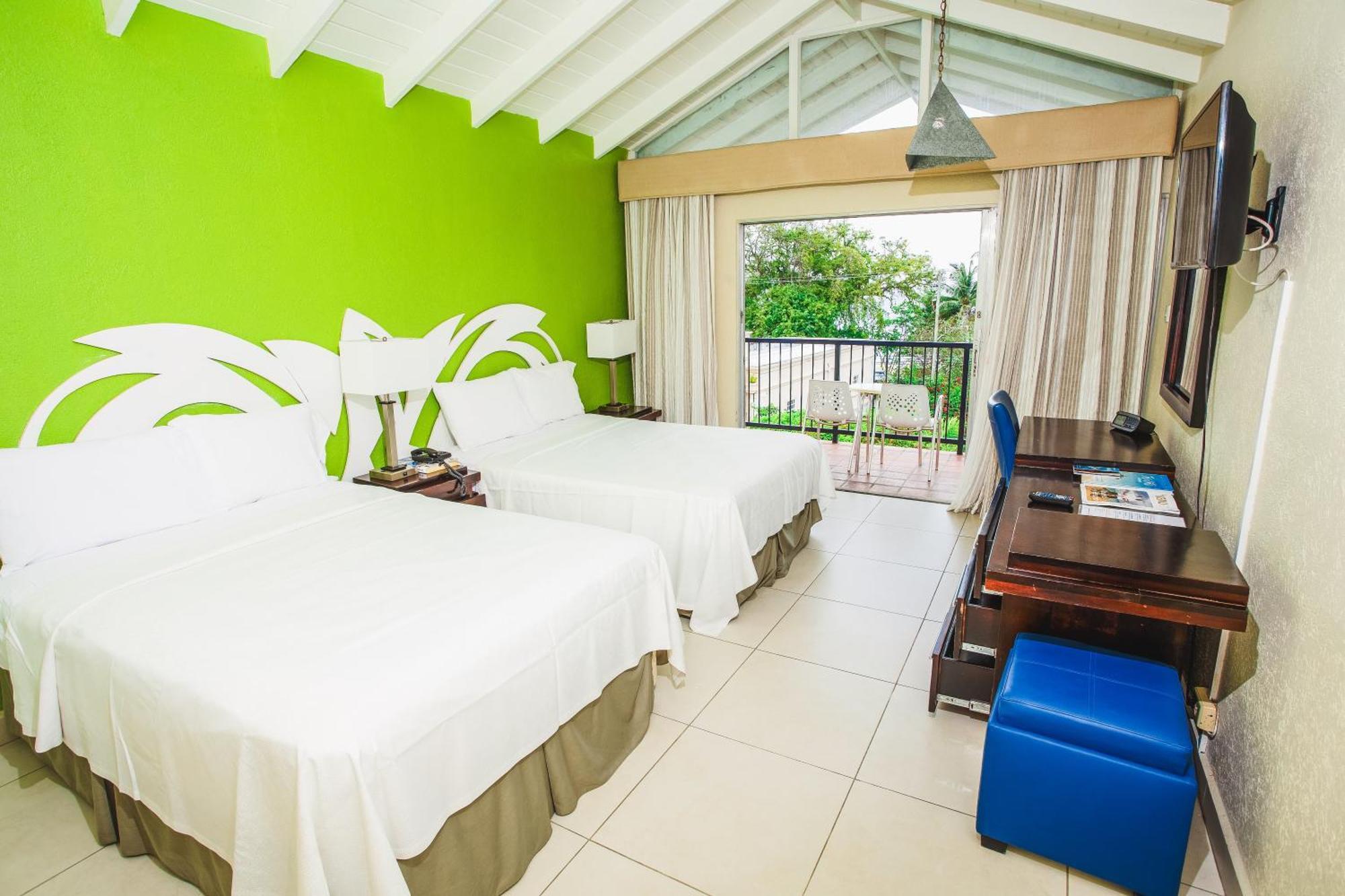 Blue Horizon Hotel Rockley Exterior photo