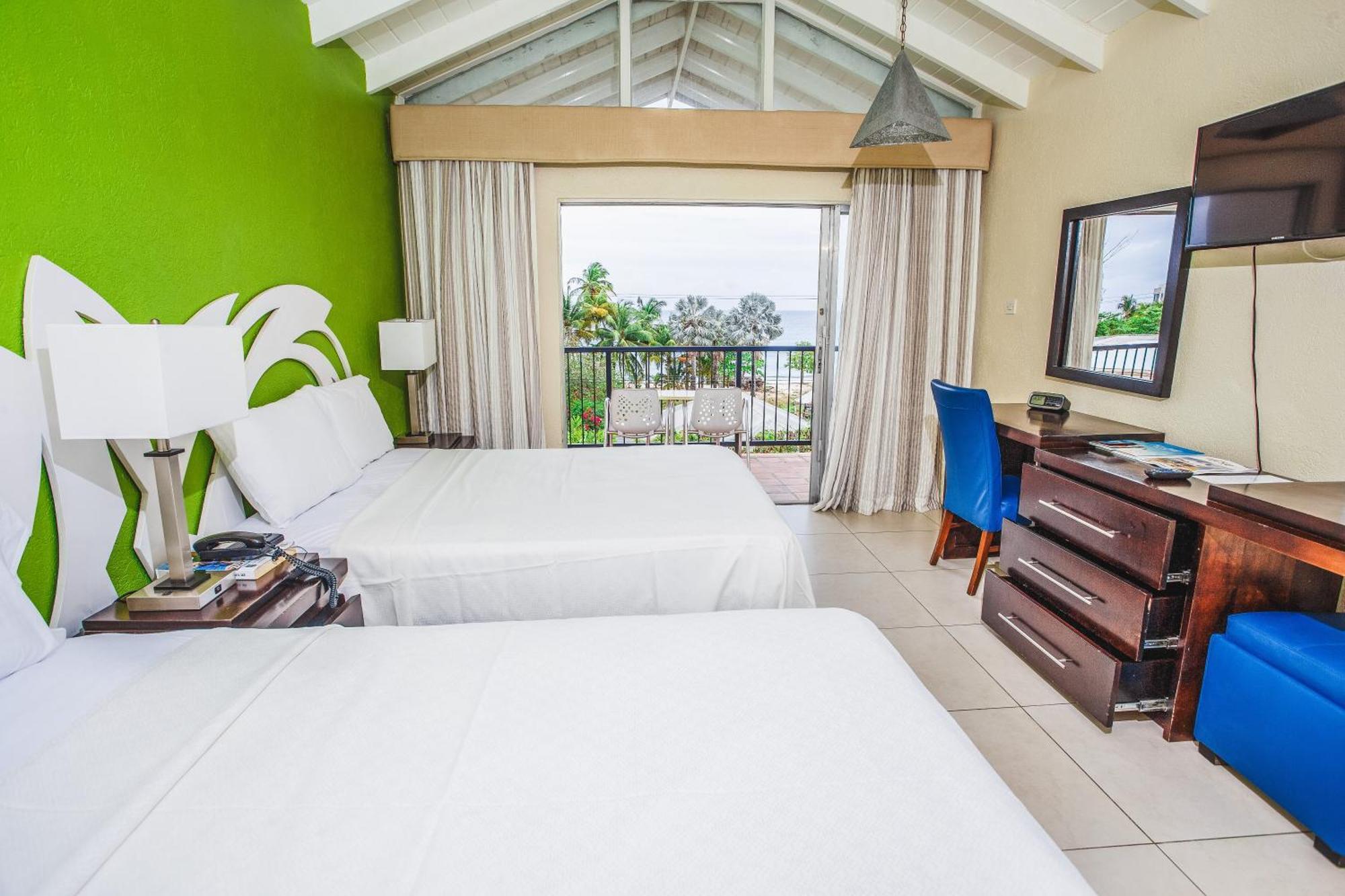 Blue Horizon Hotel Rockley Exterior photo